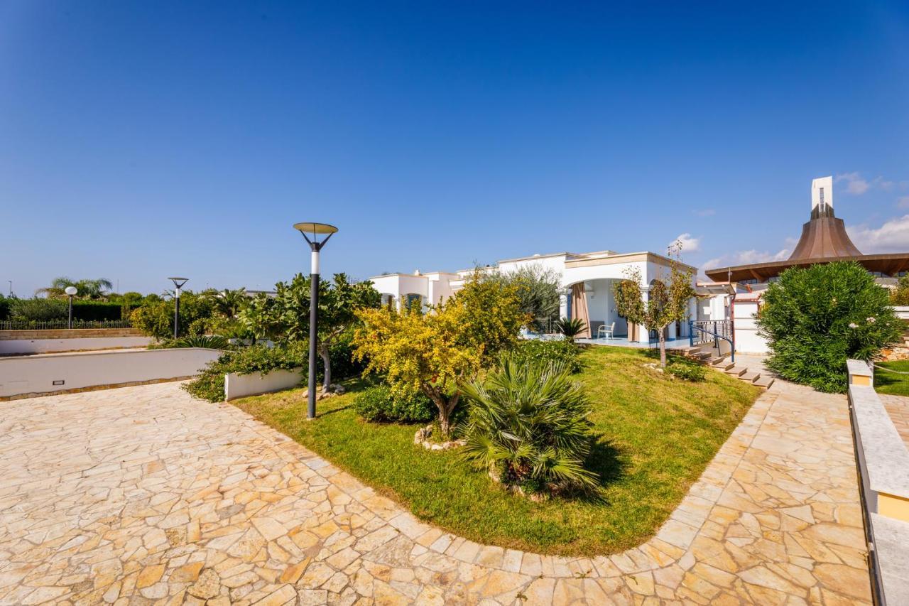 Mare Villas Pescoluse مارينا دي بيسكولوس المظهر الخارجي الصورة
