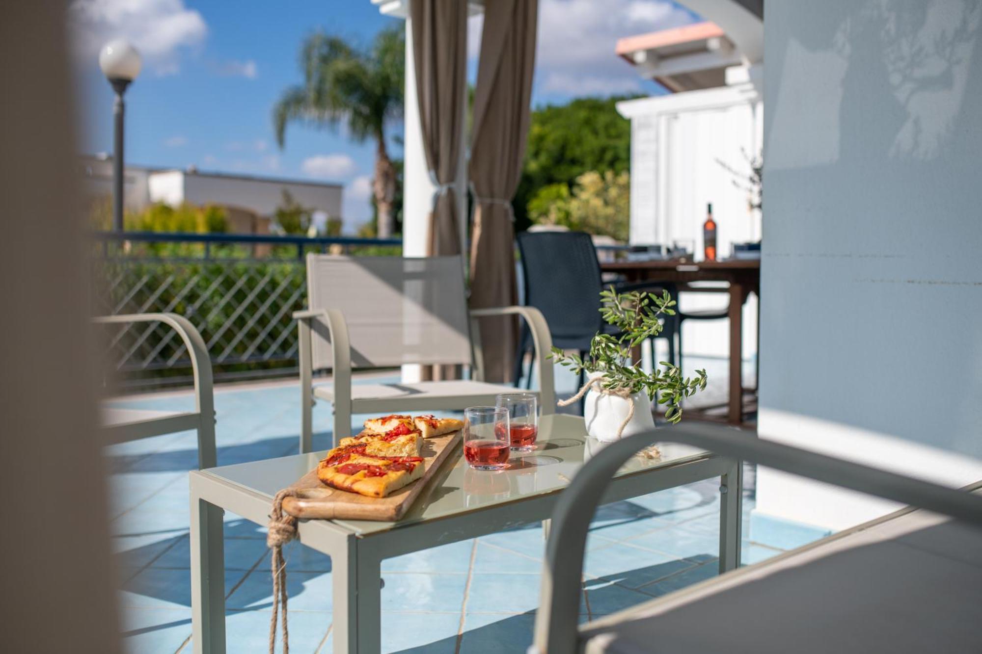 Mare Villas Pescoluse مارينا دي بيسكولوس المظهر الخارجي الصورة